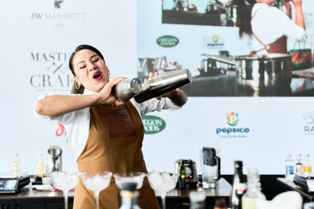 Women in mixology at Marriott.